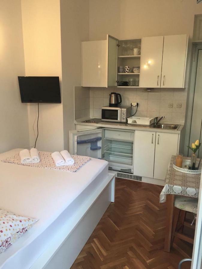 Apartment Jelas Makarska Buitenkant foto